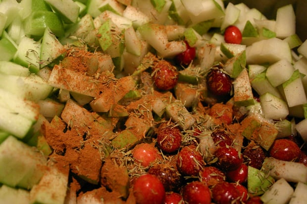Cranbozen Sauce Cooking with Beer