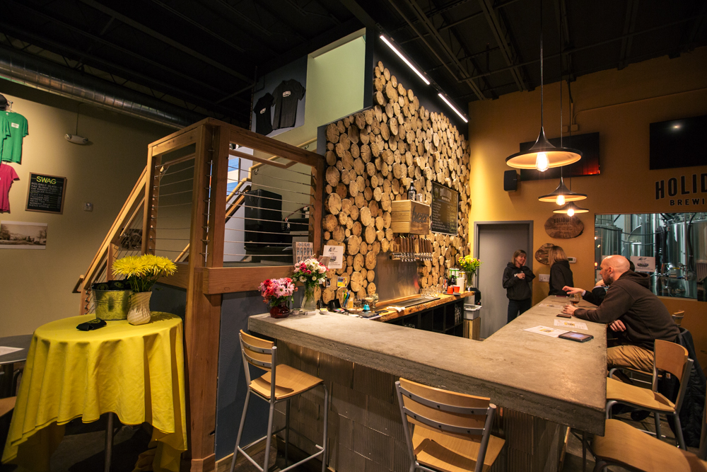 Holidaily Brewing Golden Colorado - Persika Photography