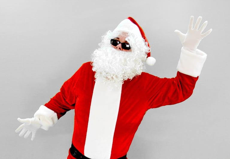 PorchDrinking Playlist | Rockin’ Around The Christmas Tree