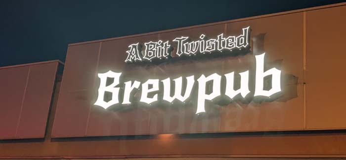 A Bit Twisted Brewpub Brings Texas Smoke to Aurora