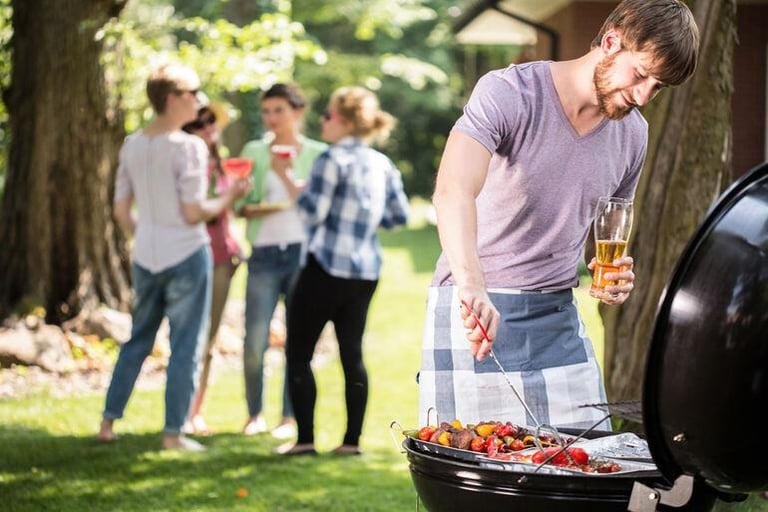 New Zealand Traditions: Common Occasions for Drinking Beer