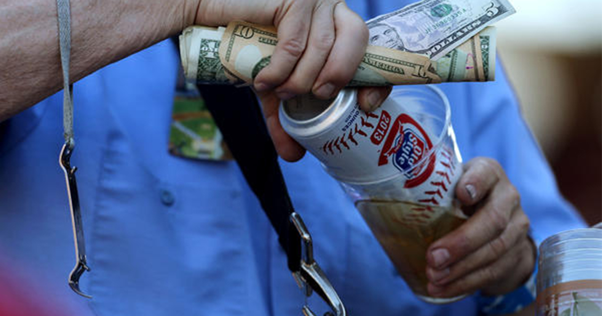 Just trying to get you more beer for less money. #chicago #chicagocubs