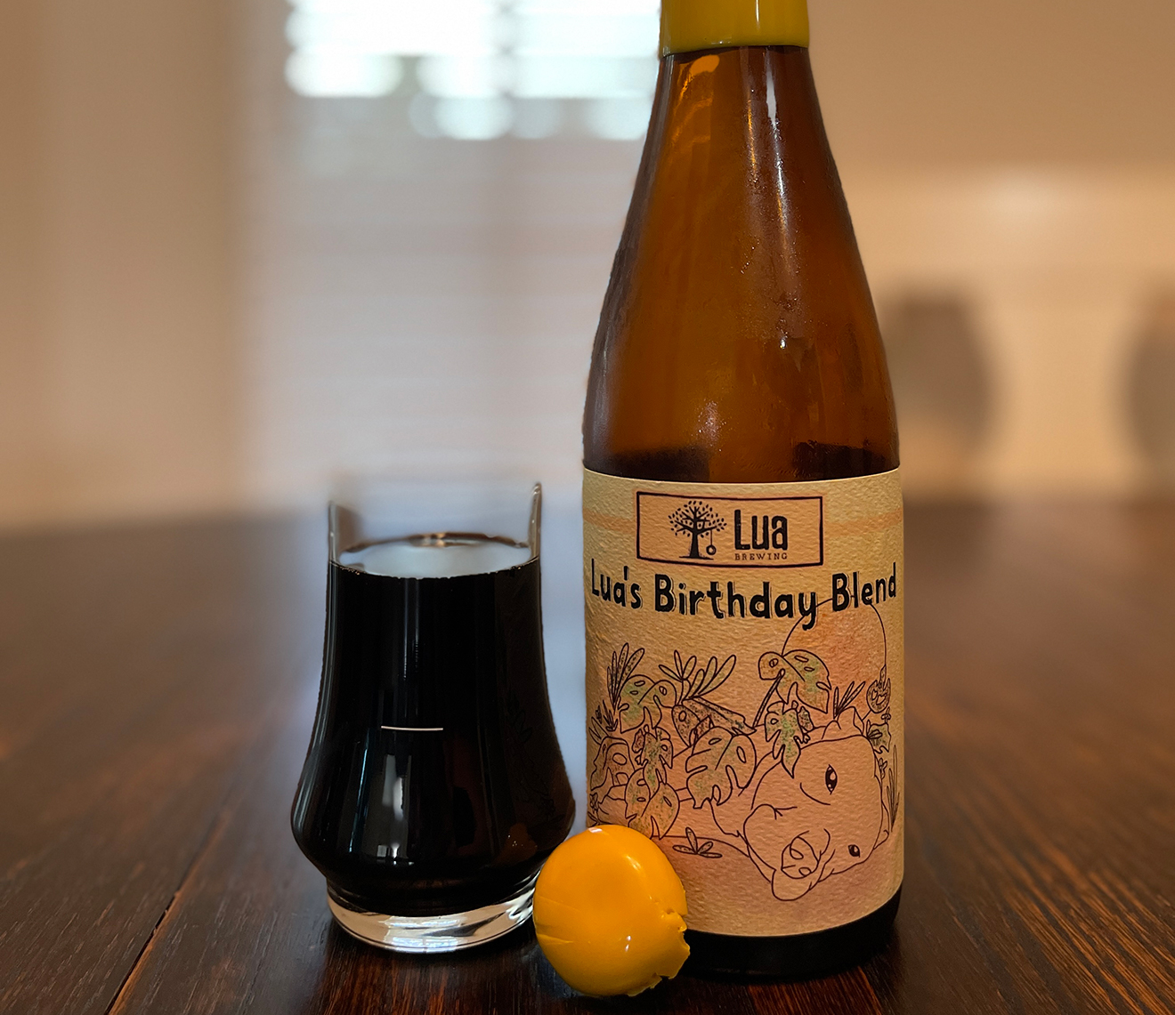 Review of Lua's Birthday Blend, a barleywine for the owner's dog Lua